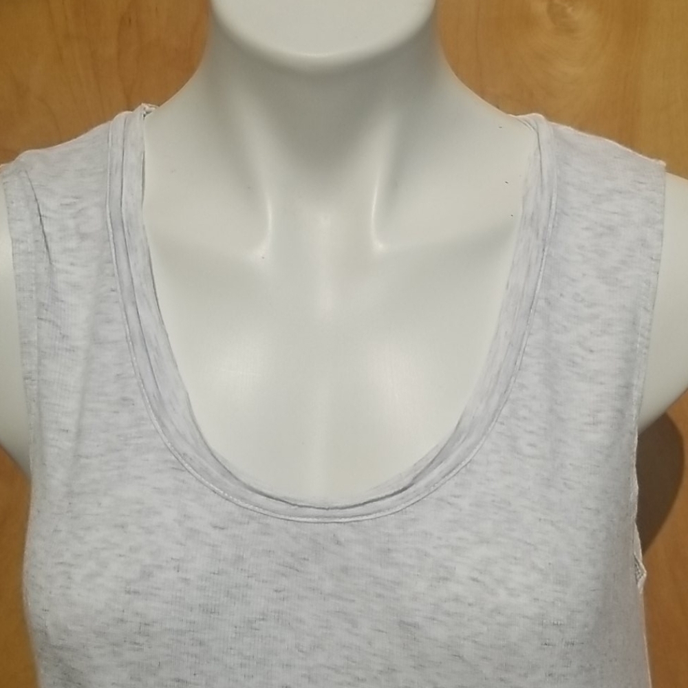 NWT Heather scoop neck boxy tank - Picture 2 of 5
